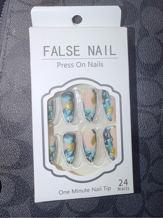 Other - Green & gold hand painted press on nails set (multi sizes included ,24 nails)